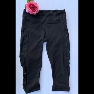 Lululemon Black crop leggings ruffled